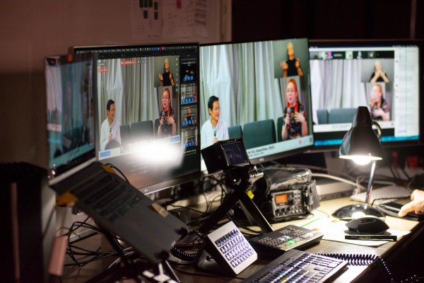 Hi-Viz 2022: Lexicon of the Unperfectly Heard by Kar-men Cheng