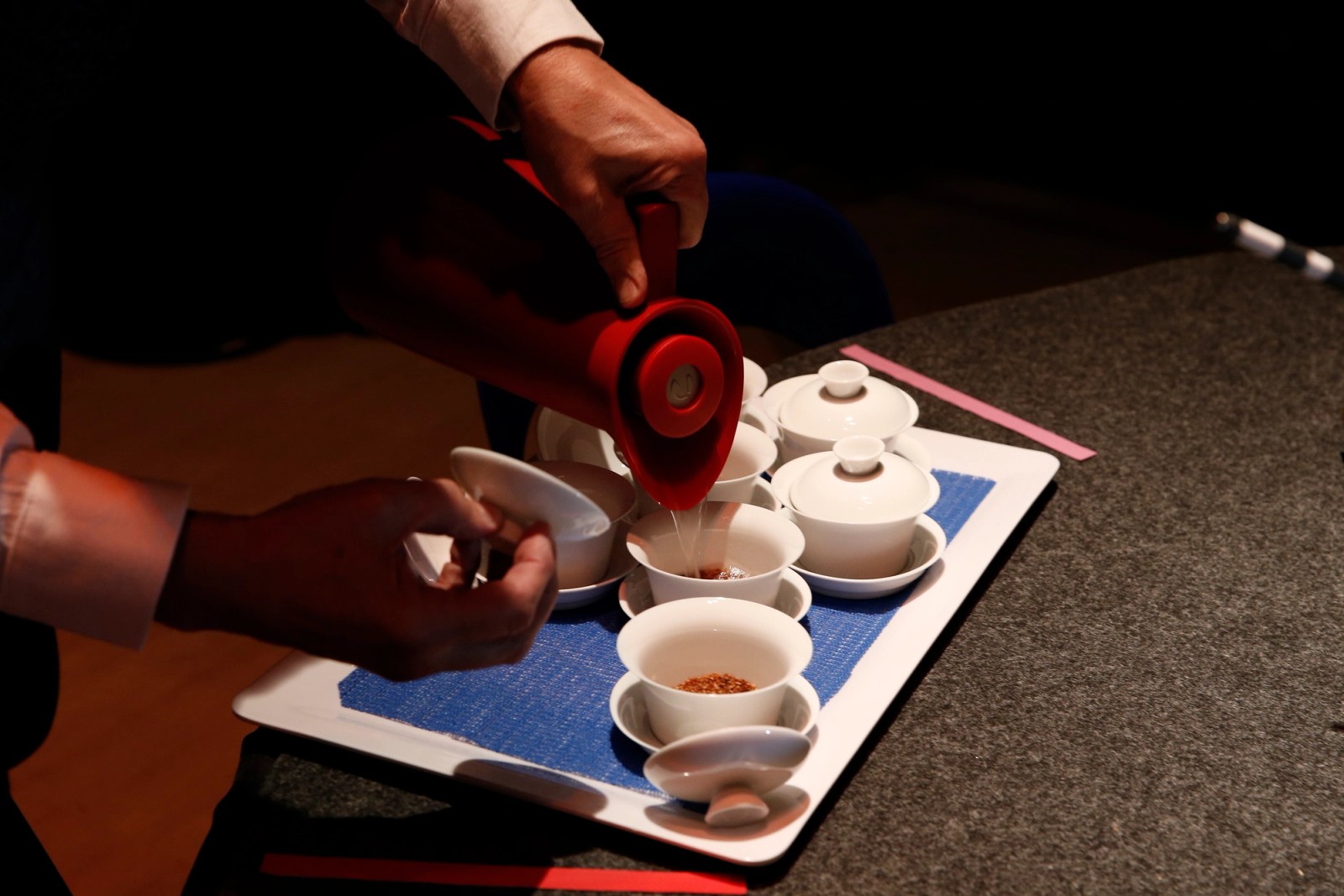 Between 8 and 9 (Gallery)