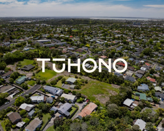 tuhono 02.png
