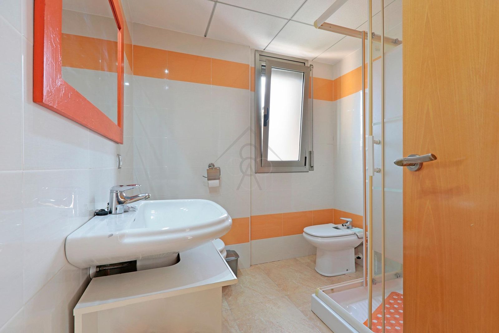 Casa de 4 dormitorios, 3 baños y 126m² en venta en Roda de Berà, El Vendrell - foto 23 de 29