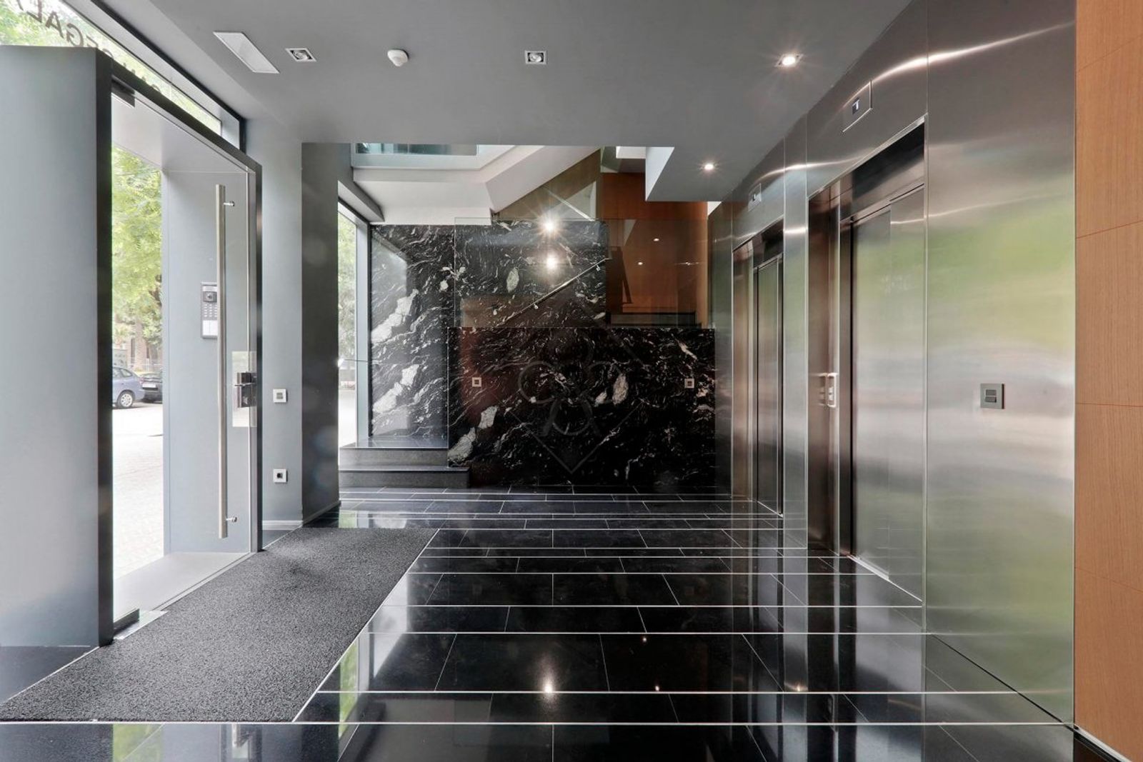 Apartamento de 3 dormitorios, 2 baños y 114m² en venta en Les Corts, Barcelona - foto 32 de 39