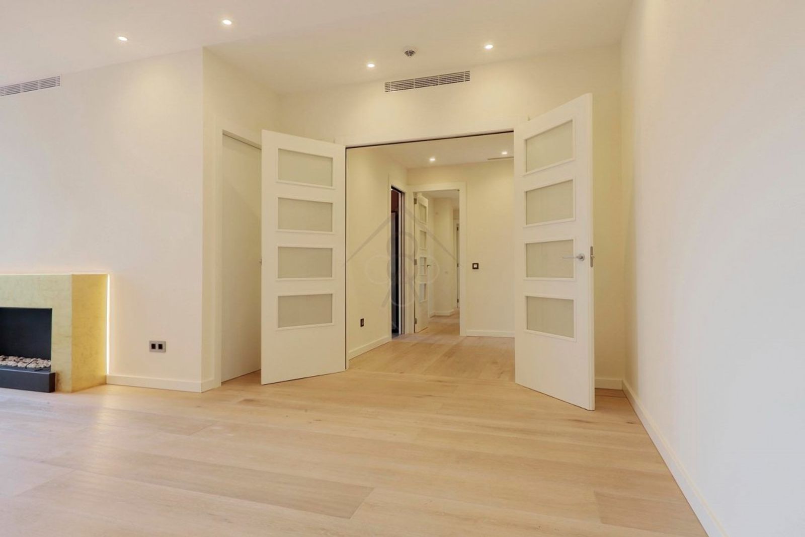Apartamento de 3 dormitorios, 2 baños y 114m² en venta en Les Corts, Barcelona - foto 10 de 39