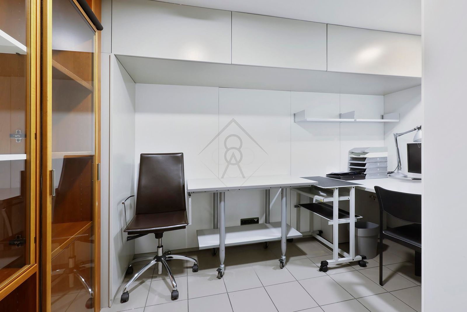 Oficina de 4 dormitorios, 2 baños y 170m² en alquiler en Les Tres Torres, Barcelona - foto 19 de 29