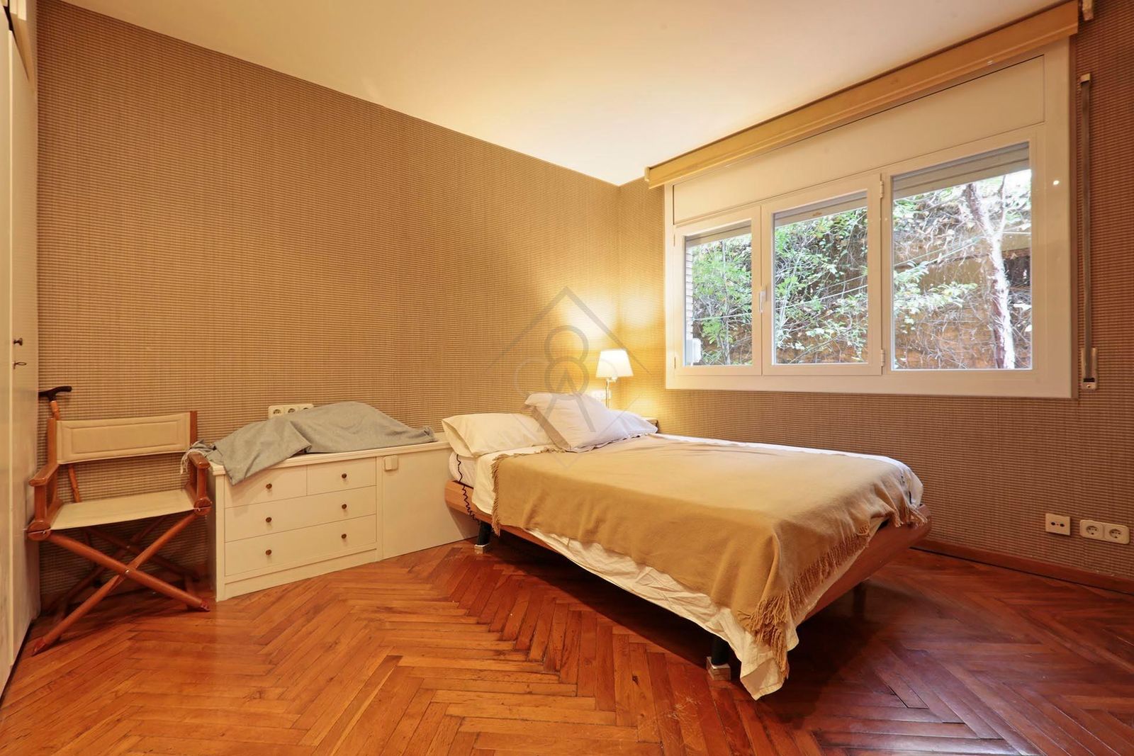 Apartamento de 3 dormitorios, 2 baños y 150m² en venta en Les Tres Torres, Barcelona - foto 41 de 57