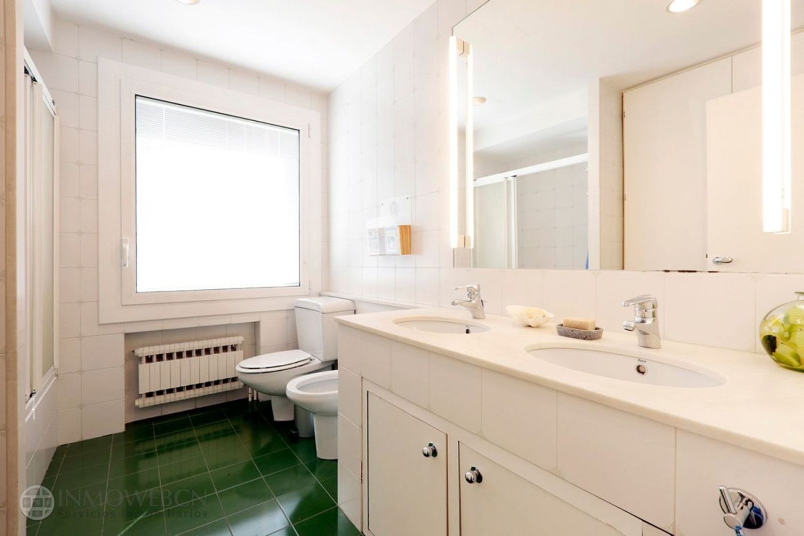 Apartamento de 3 dormitorios, 3 baños y 306m² en venta en Les Tres Torres, Barcelona - foto 18 de 30