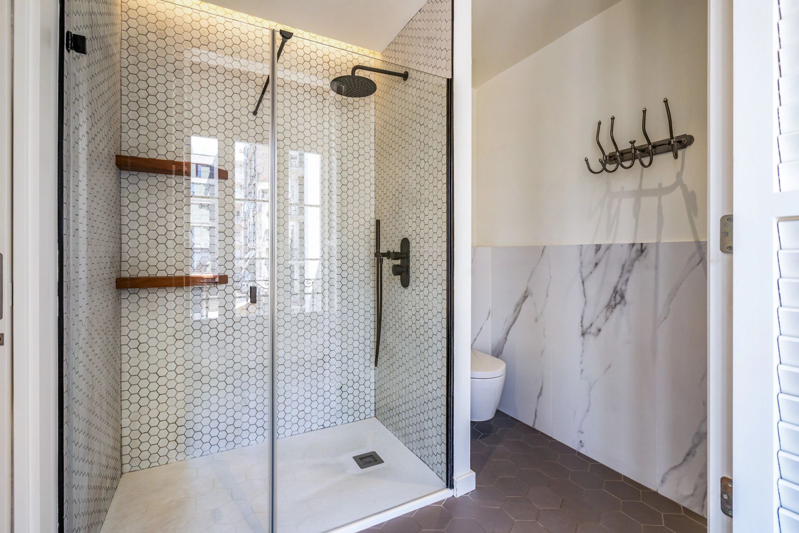 Piso de 3 dormitorios, 3 baños y 146m² en venta en Eixample, Barcelona - foto 33 de 40