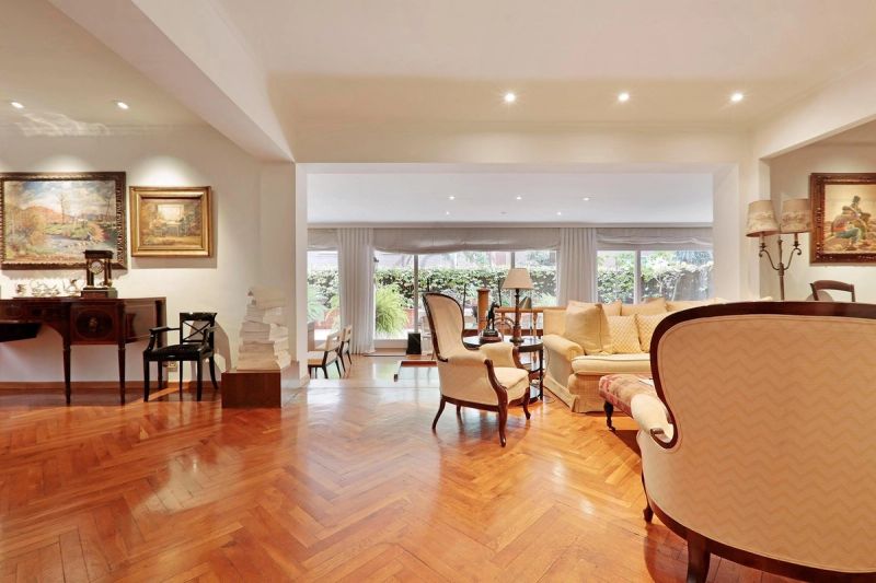 Apartamento en Les Tres Torres 150m²