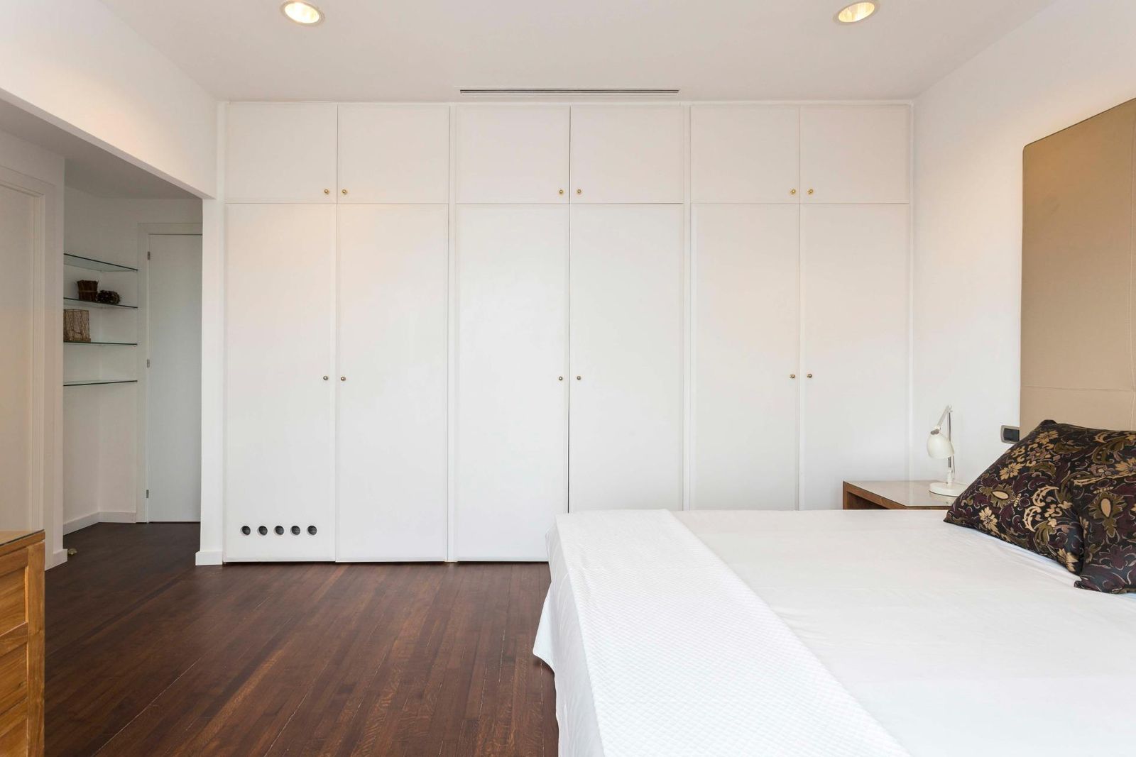 Ático de 4 dormitorios, 4 baños y 350m² en alquiler en Pedralbes, Barcelona - foto 55 de 89