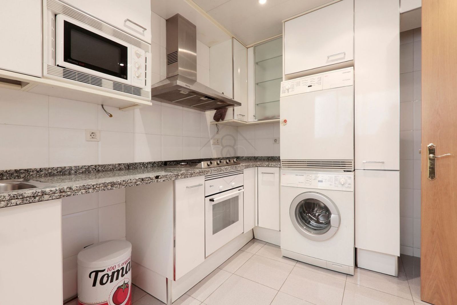 Piso de 2 dormitorios, 2 baños y 110m² en venta en Passeig de Gràcia, Barcelona - foto 11 de 27