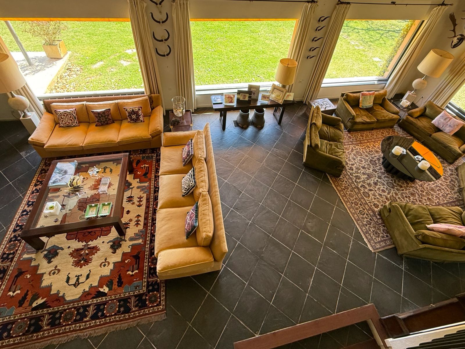 Villa de 6 dormitorios, 6 baños y 1613m² en venta en Mont-ras - foto 2 de 31