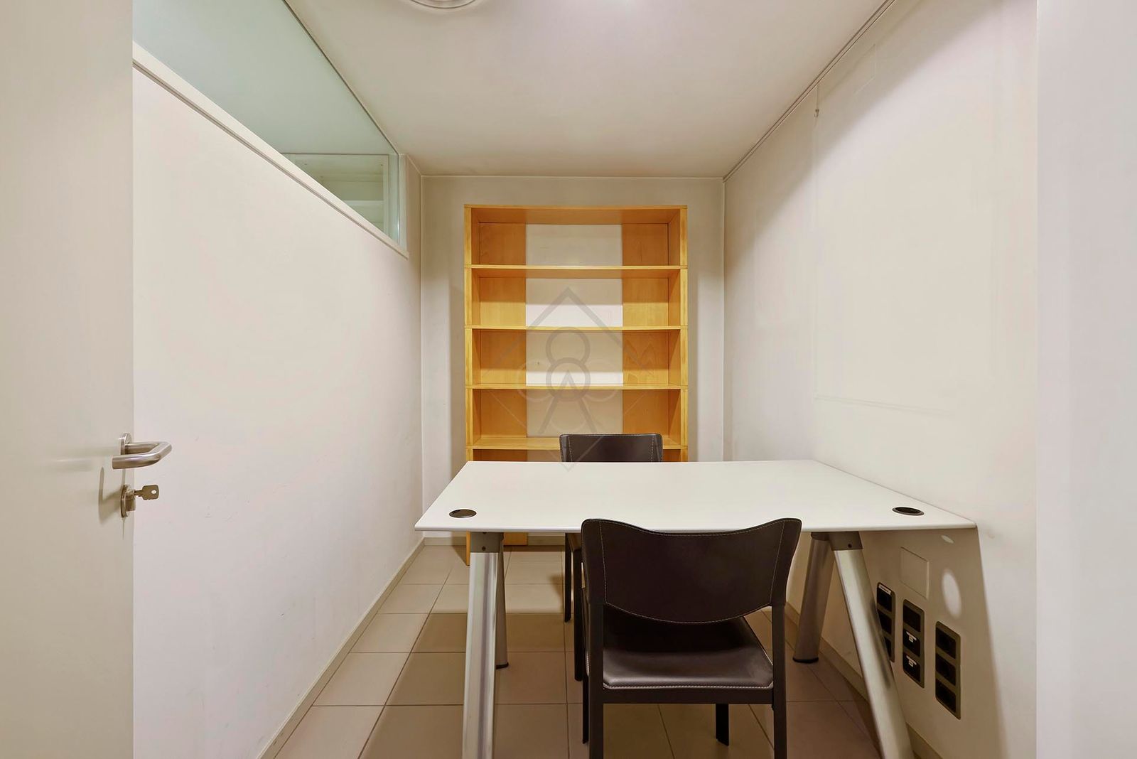 Oficina de 4 dormitorios, 2 baños y 170m² en alquiler en Les Tres Torres, Barcelona - foto 21 de 29