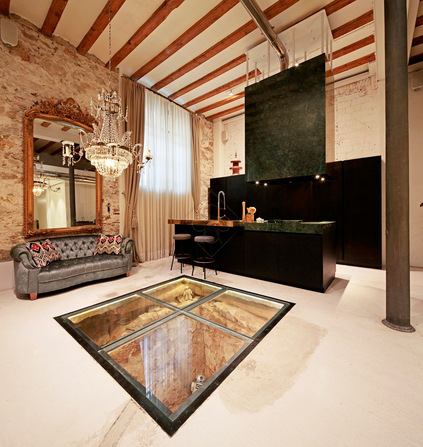 Loft de 3 dormitorios, 2 baños y 300m² en venta en Barrio Gótico, Barcelona - foto 12 de 38