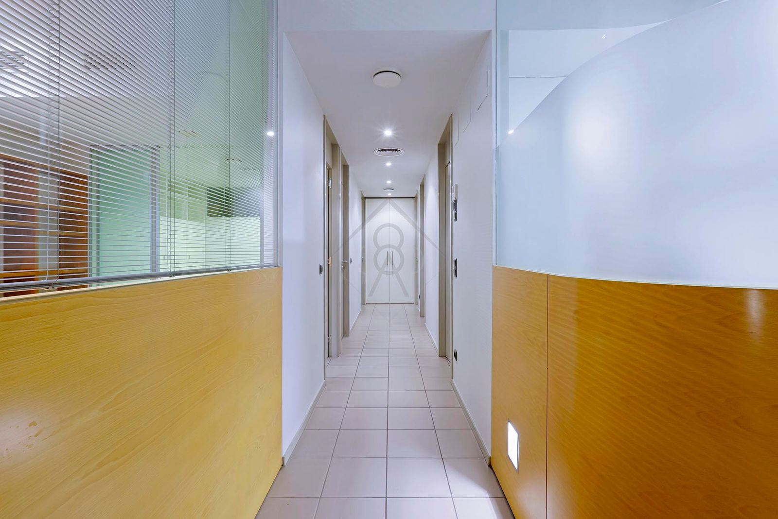 Oficina de 4 dormitorios, 2 baños y 170m² en alquiler en Les Tres Torres, Barcelona - foto 25 de 29