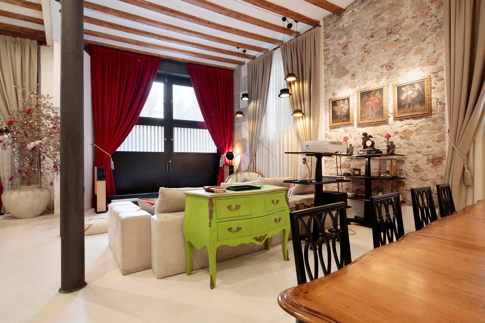 Loft de 3 dormitorios, 2 baños y 300m² en venta en Barrio Gótico, Barcelona - foto 5 de 38