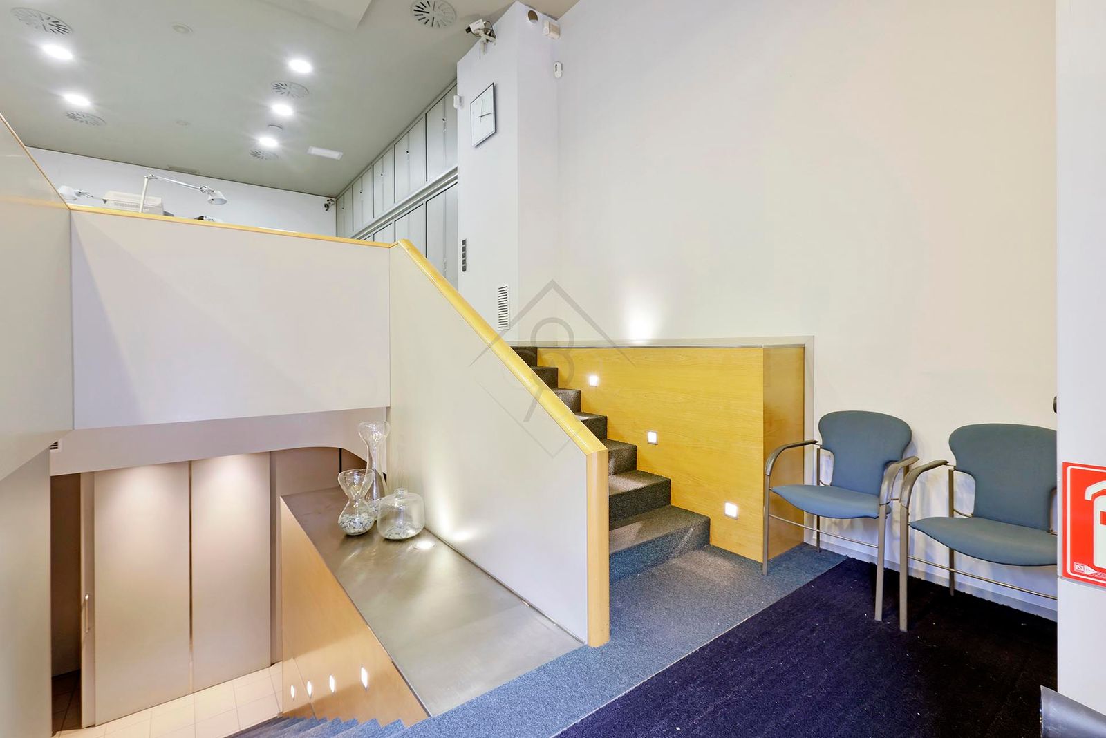 Oficina de 4 dormitorios, 2 baños y 170m² en alquiler en Les Tres Torres, Barcelona - foto 12 de 29