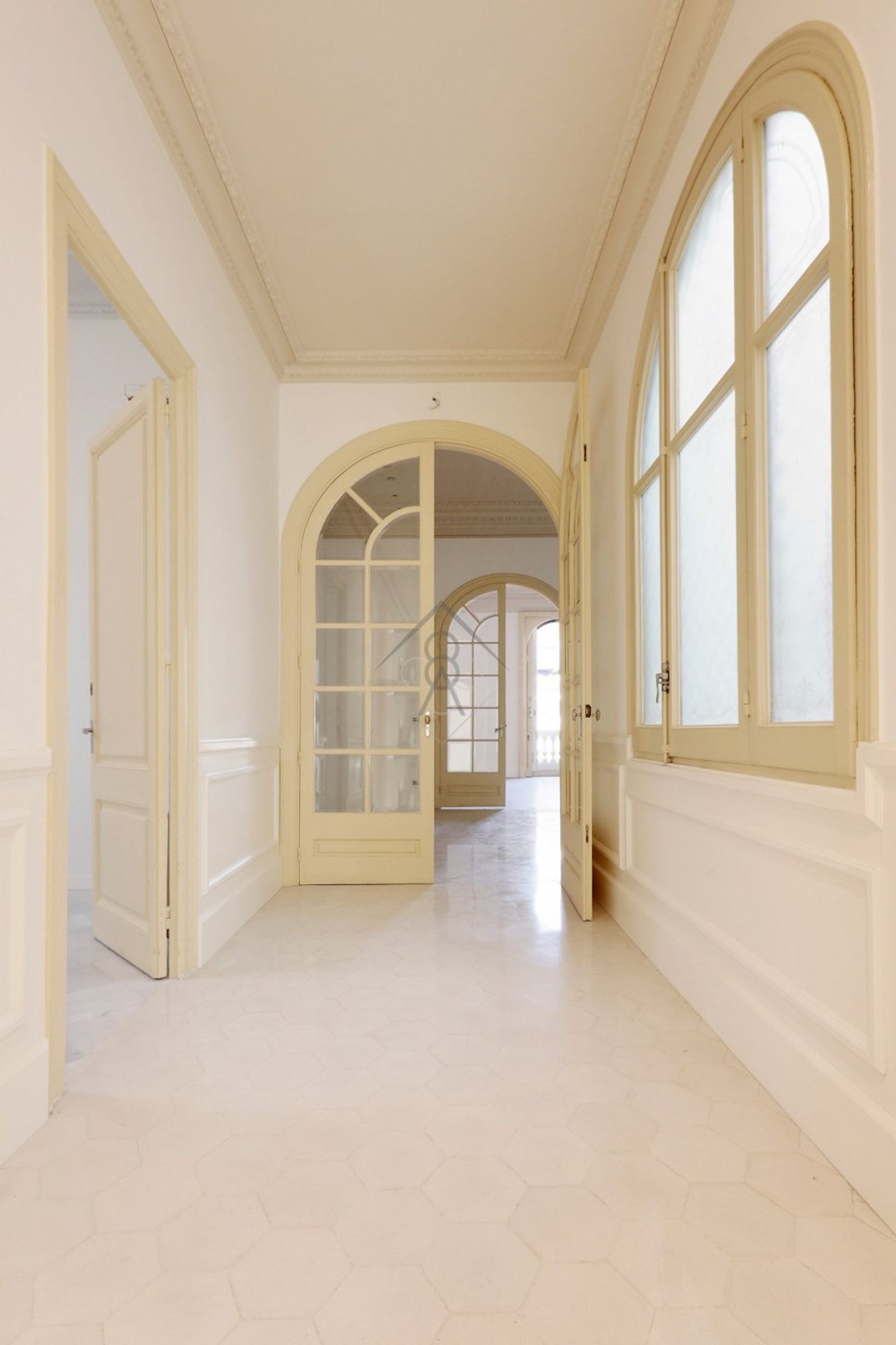 Oficina de 4 baños y 550m² en alquiler en Eixample, Barcelona - foto 18 de 33