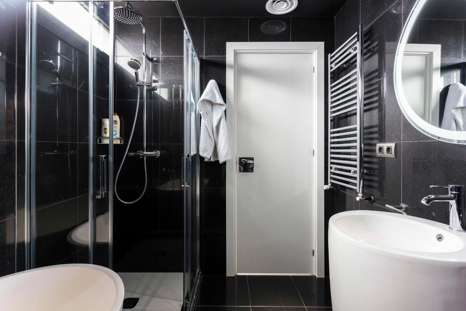 Ático de 4 dormitorios, 4 baños y 350m² en alquiler en Pedralbes, Barcelona - foto 52 de 89