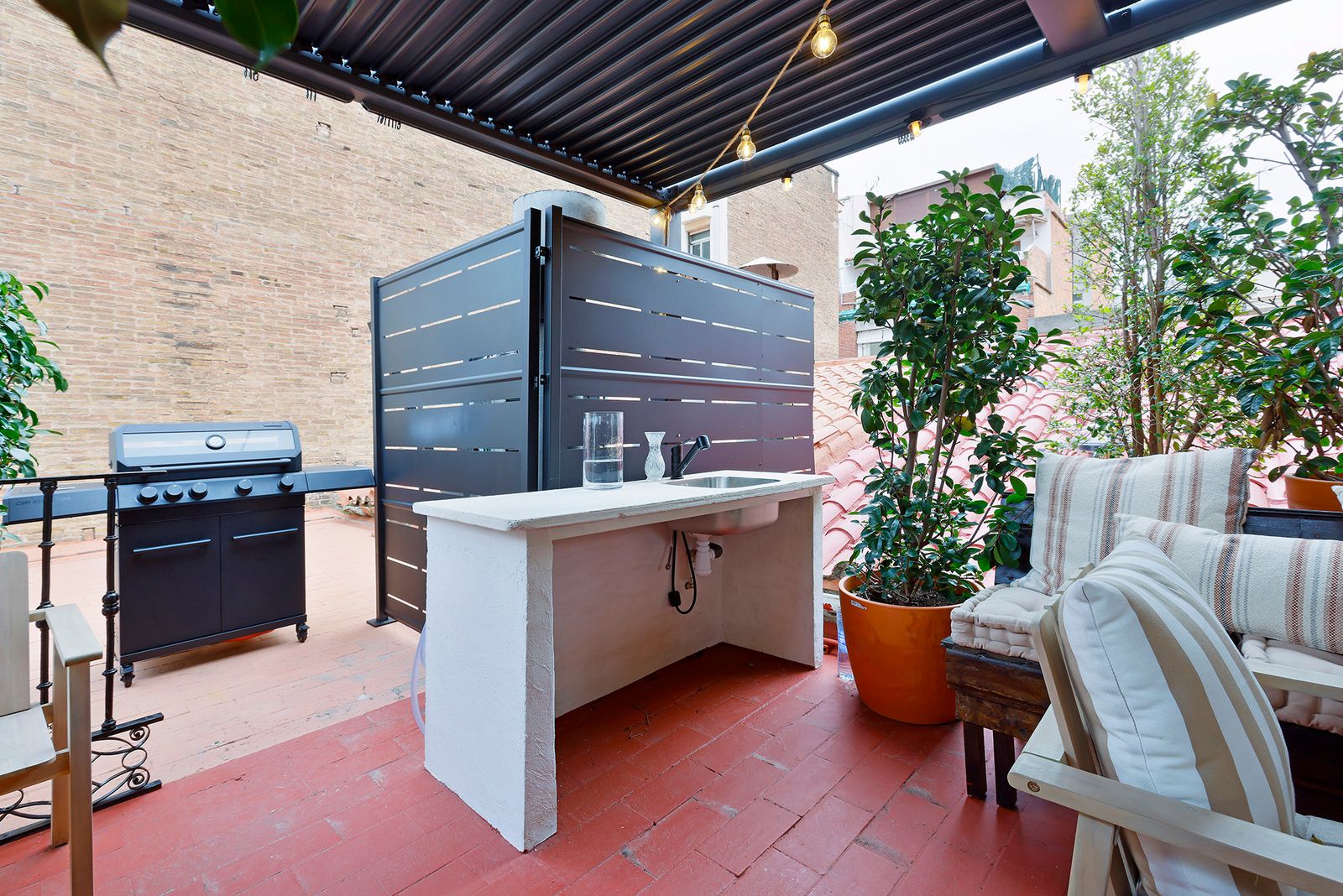 Ático de 3 dormitorios, 3 baños y 135m² en venta en Sants-Montjuïc, Barcelona - foto 13 de 31