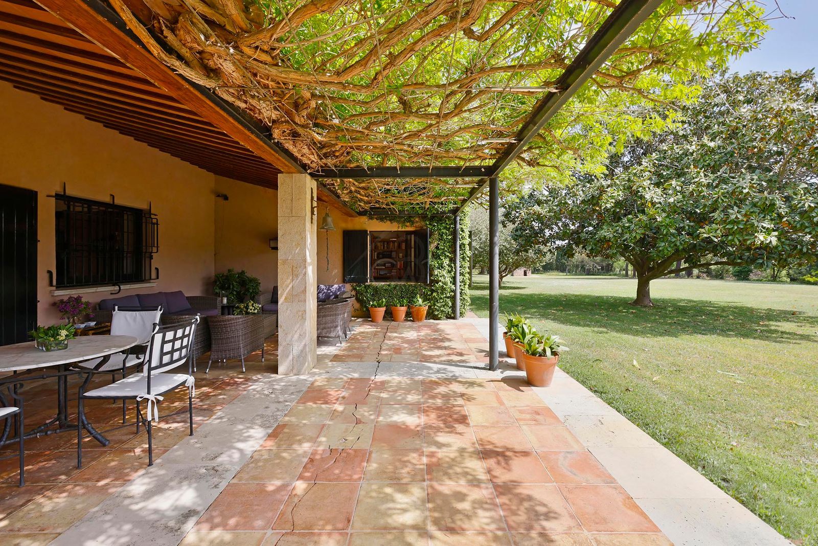 6-bedroom, 6-bathroom 1613m² villa for sale in Mont-Ras, Mont-ras - photo 31 of 35