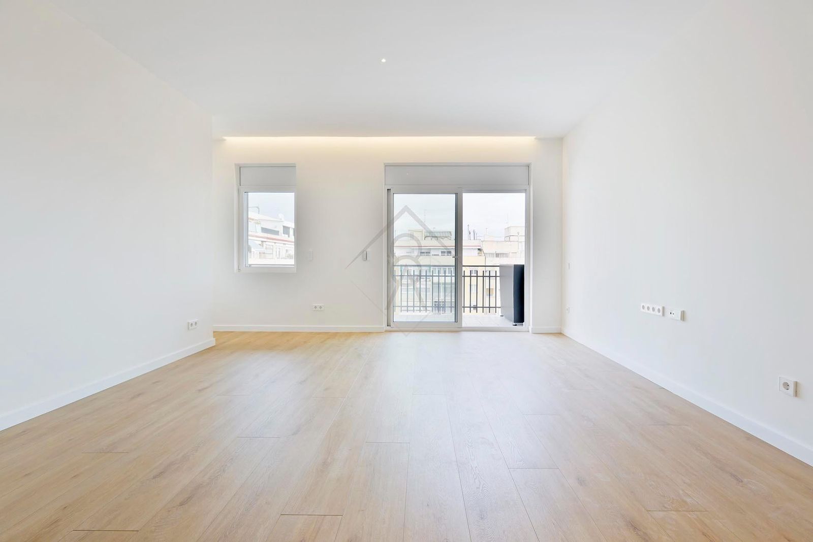 Piso de 3 dormitorios, 2 baños y 115m² en venta en Francesc Macià, Barcelona - foto 1 de 33
