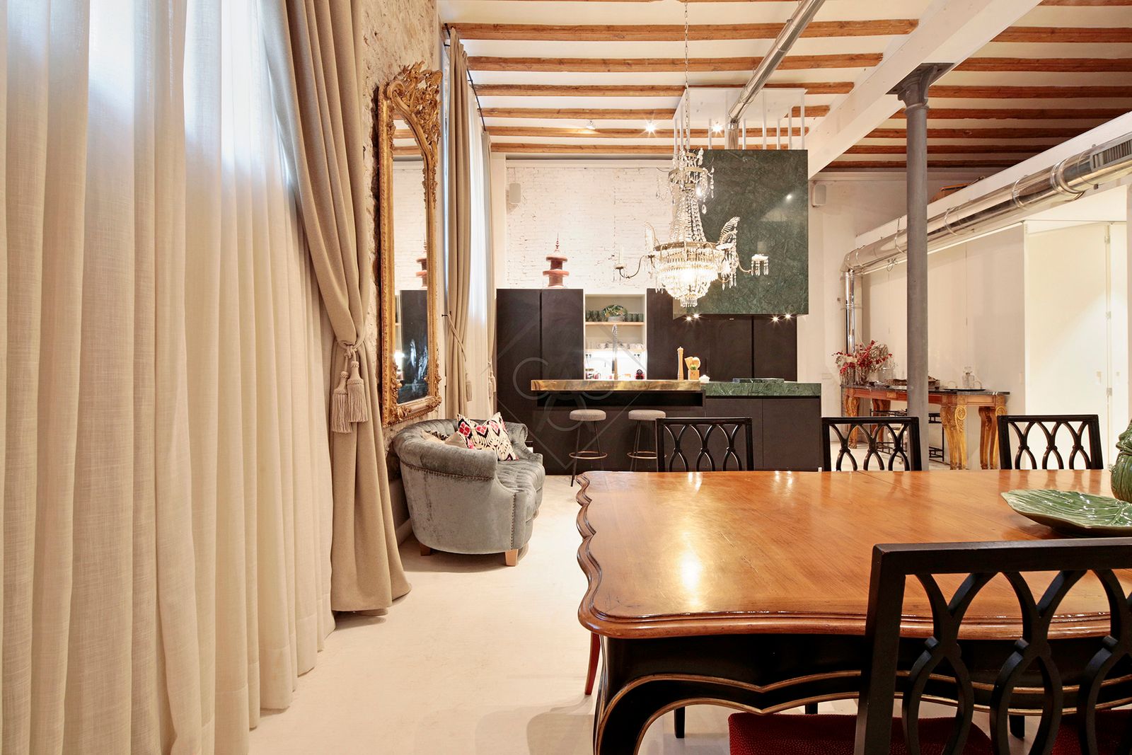 Loft de 3 dormitorios, 2 baños y 300m² en venta en Barrio Gótico, Barcelona - foto 7 de 38