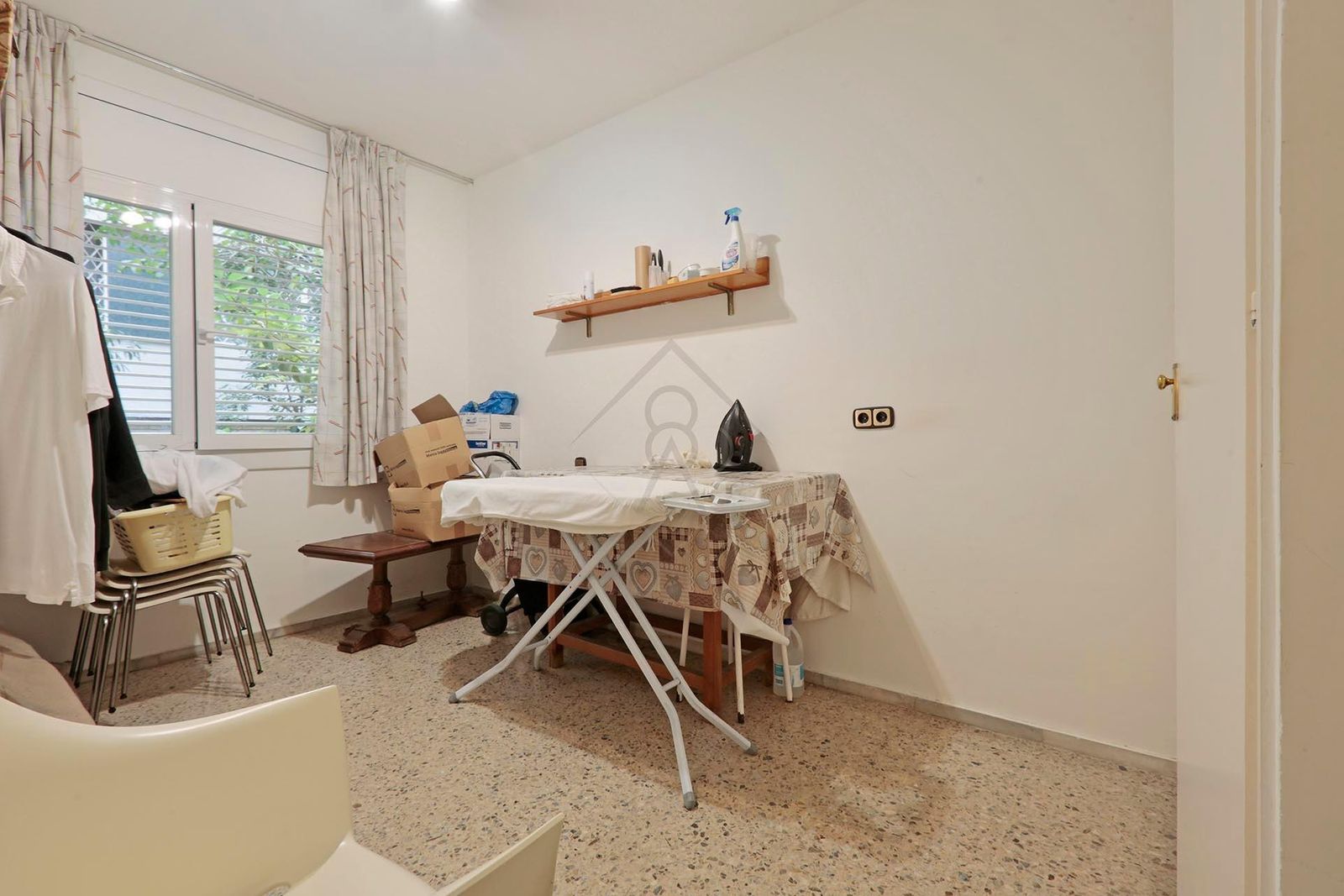 Apartamento de 3 dormitorios, 2 baños y 150m² en venta en Les Tres Torres, Barcelona - foto 49 de 57
