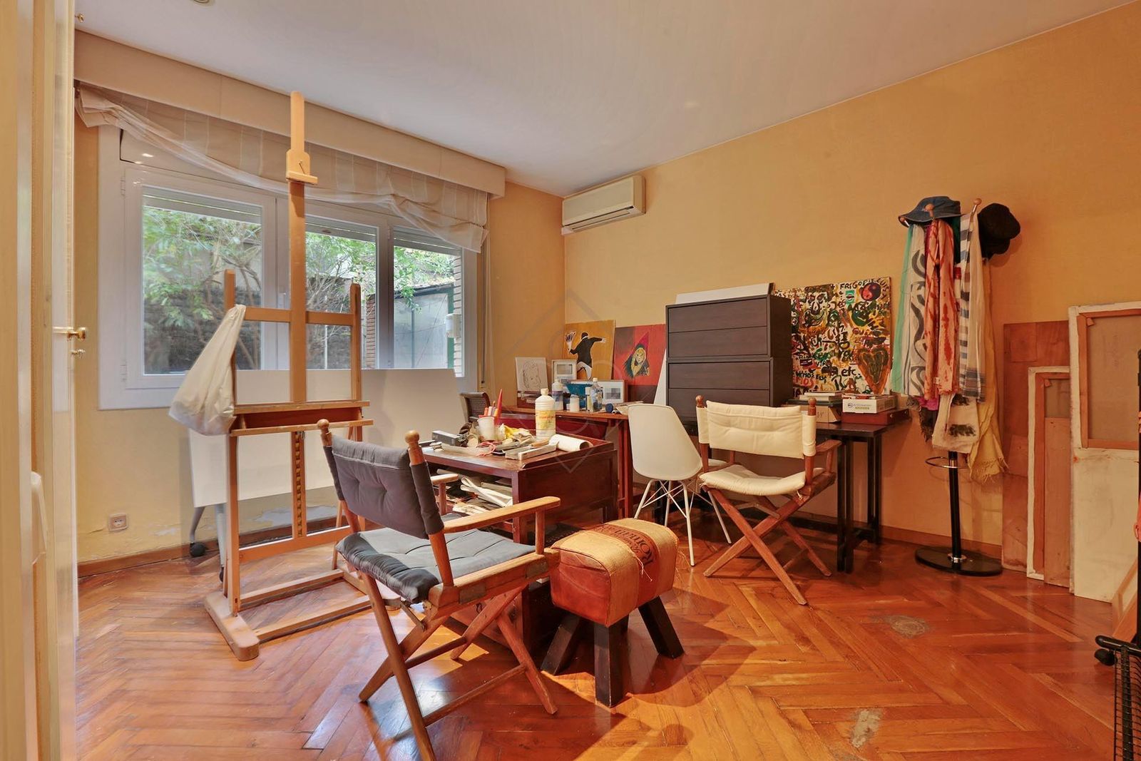 Apartamento de 3 dormitorios, 2 baños y 150m² en venta en Les Tres Torres, Barcelona - foto 37 de 57