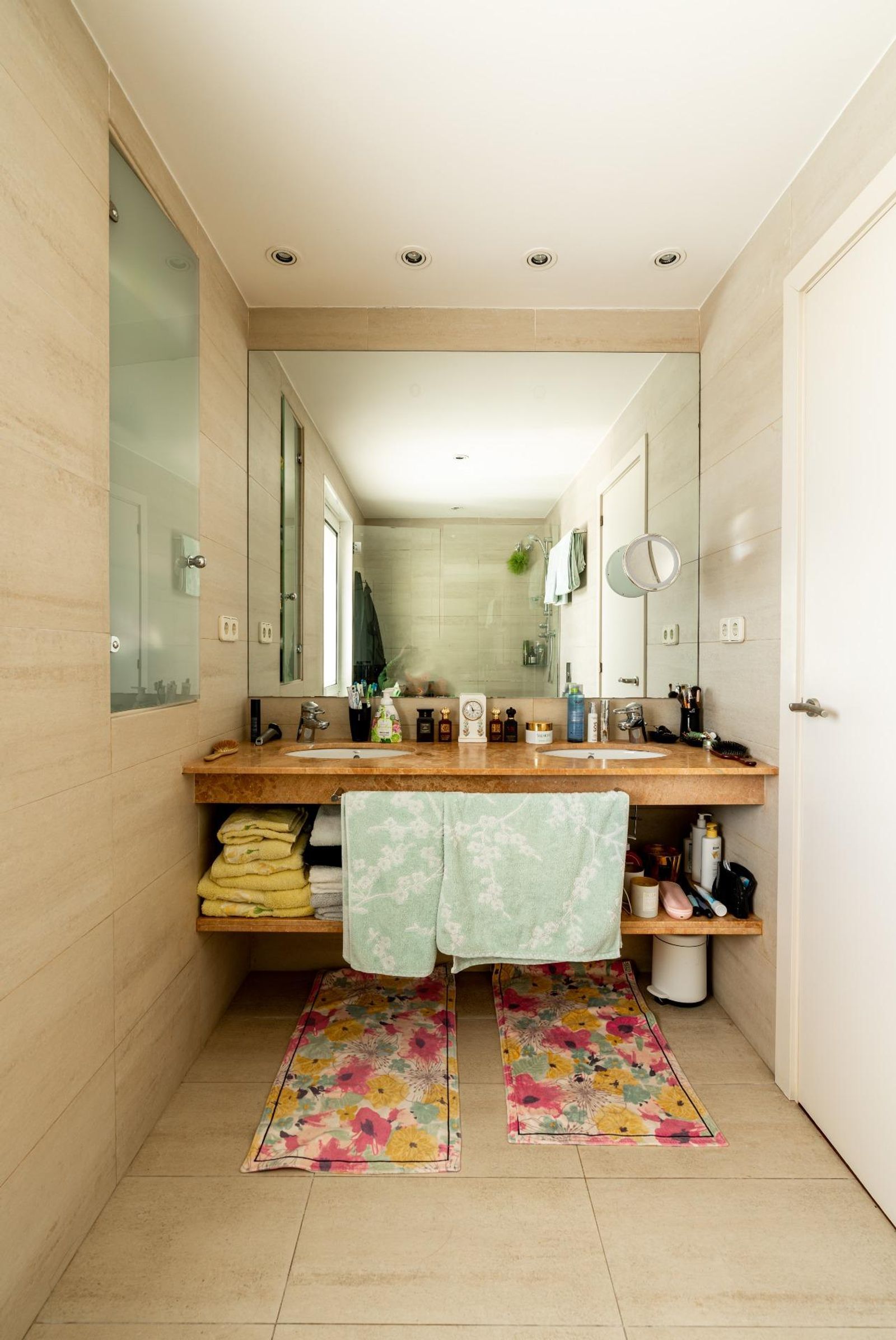 Casa de 4 dormitorios, 4 baños y 237m² en alquiler en Pedralbes, Barcelona - foto 37 de 82