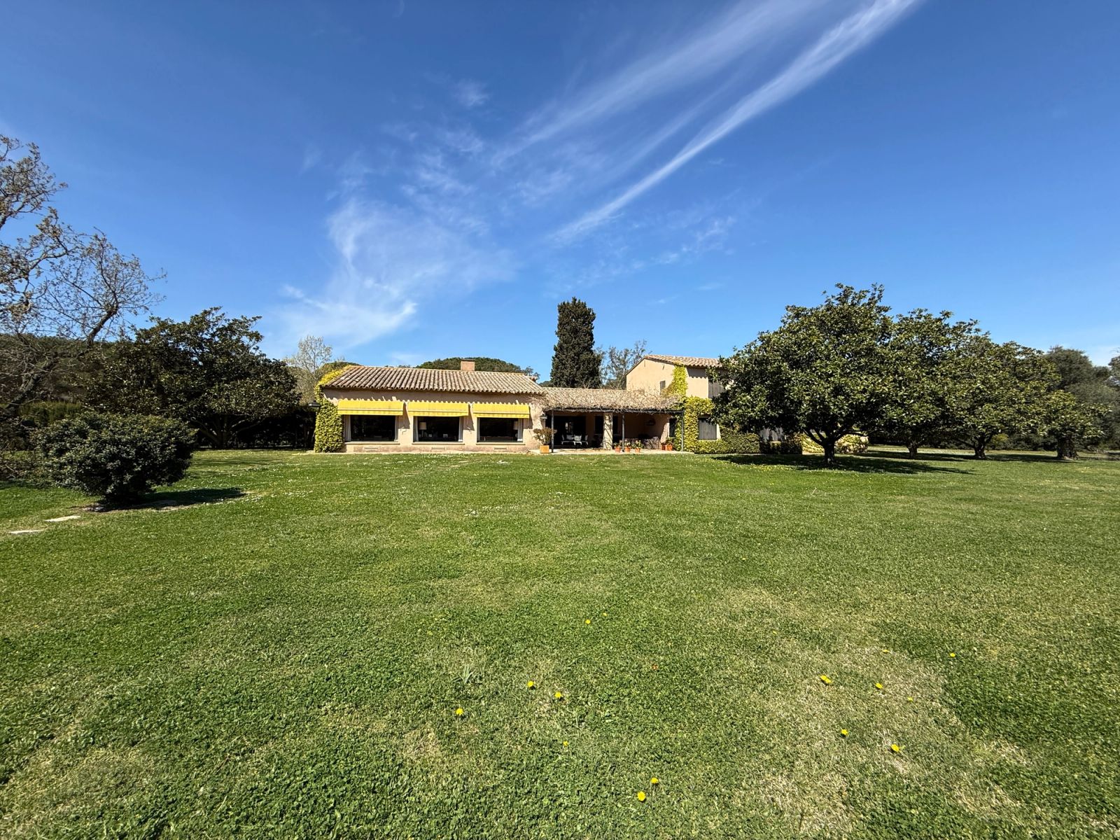 Villa de 6 dormitorios, 6 baños y 1613m² en venta en Mont-ras - foto 14 de 31