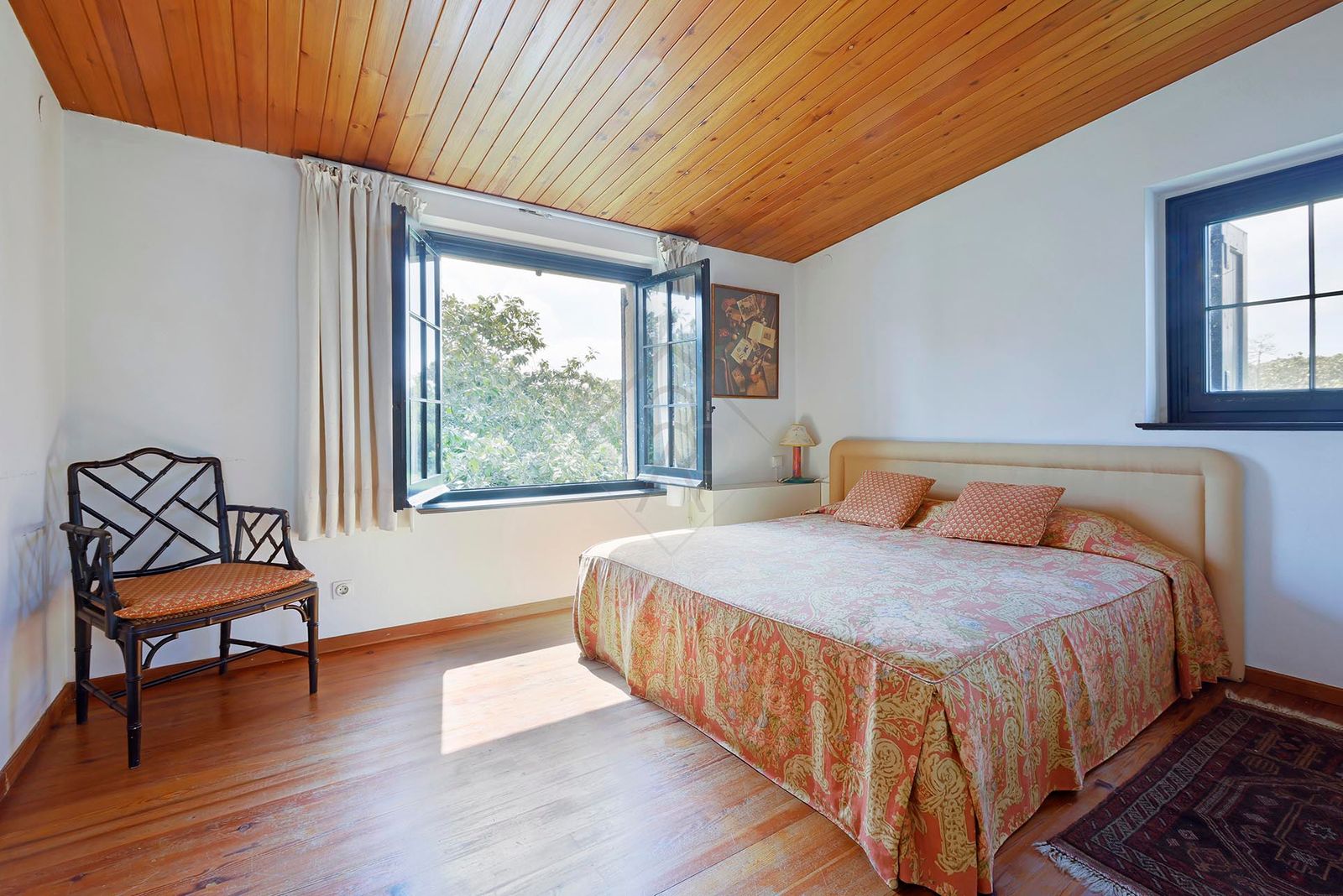 6-bedroom, 6-bathroom 1613m² villa for sale in Mont-Ras, Mont-ras - photo 17 of 35