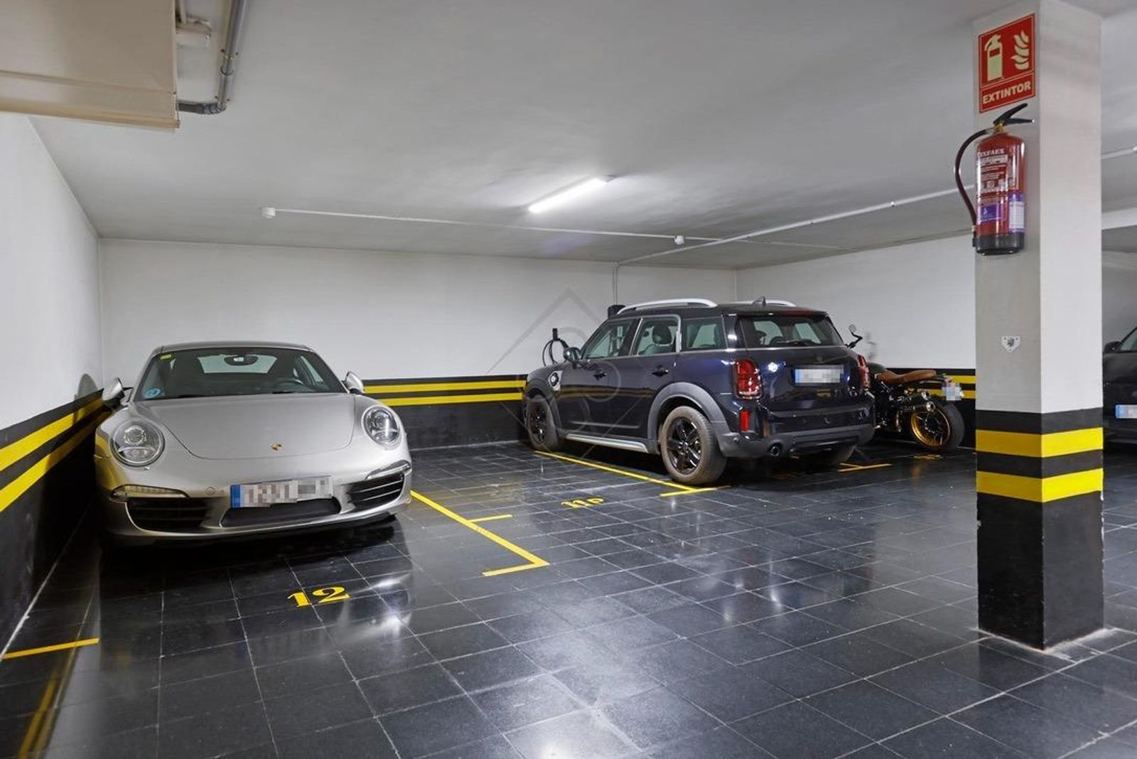 Piso de 5 dormitorios, 4 baños y 285m² en venta en Turó Park, Barcelona  - foto 44 de 45