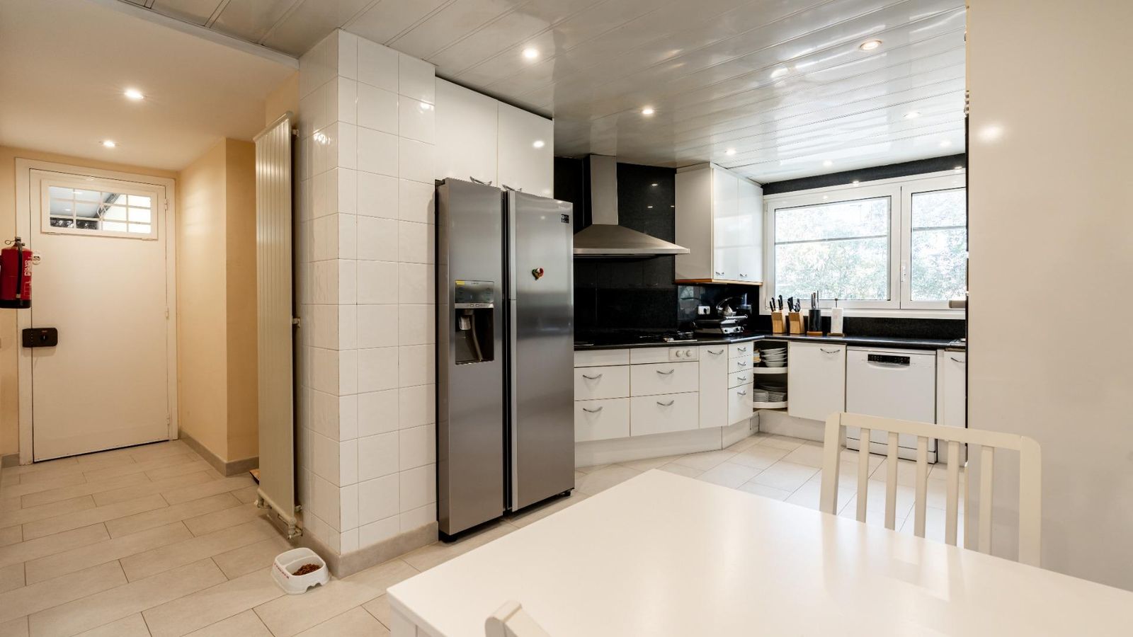 Casa de 4 dormitorios, 4 baños y 237m² en alquiler en Pedralbes, Barcelona - foto 4 de 82