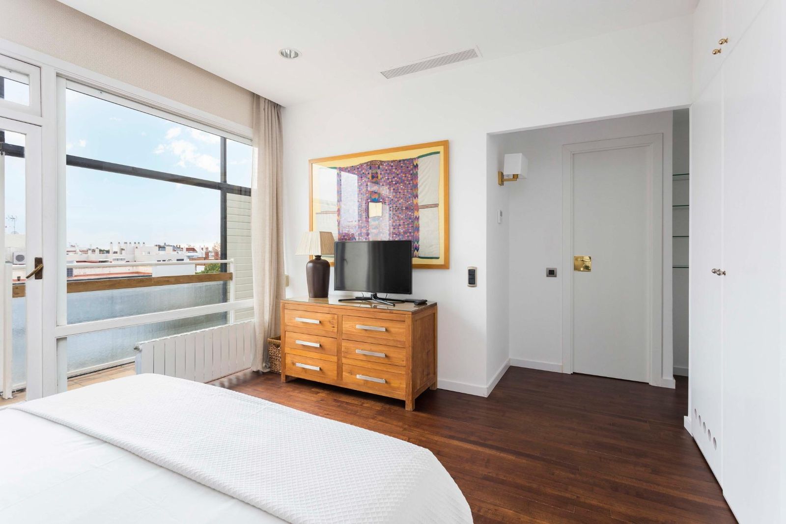 Ático de 4 dormitorios, 4 baños y 350m² en alquiler en Pedralbes, Barcelona - foto 56 de 89