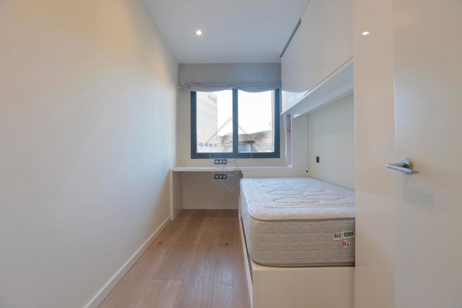 Apartamento de 3 dormitorios, 2 baños y 114m² en venta en Les Corts, Barcelona - foto 31 de 39