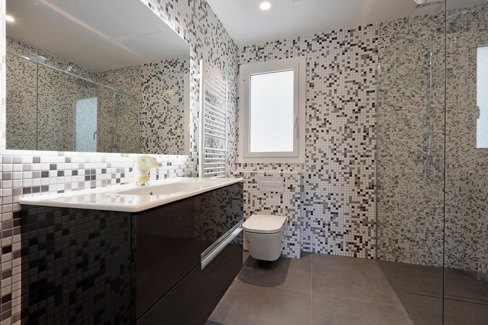 Apartamento de 6 dormitorios, 6 baños y 600m² en venta en Turó Park, Barcelona - foto 28 de 50