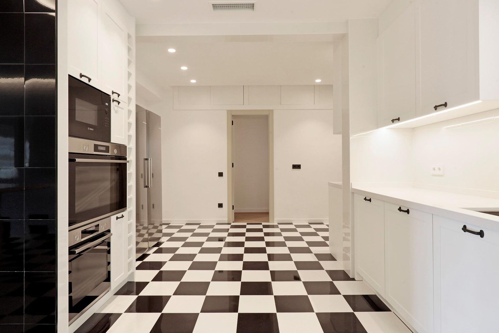 Apartamento de 6 dormitorios, 6 baños y 600m² en venta en Turó Park, Barcelona - foto 22 de 50