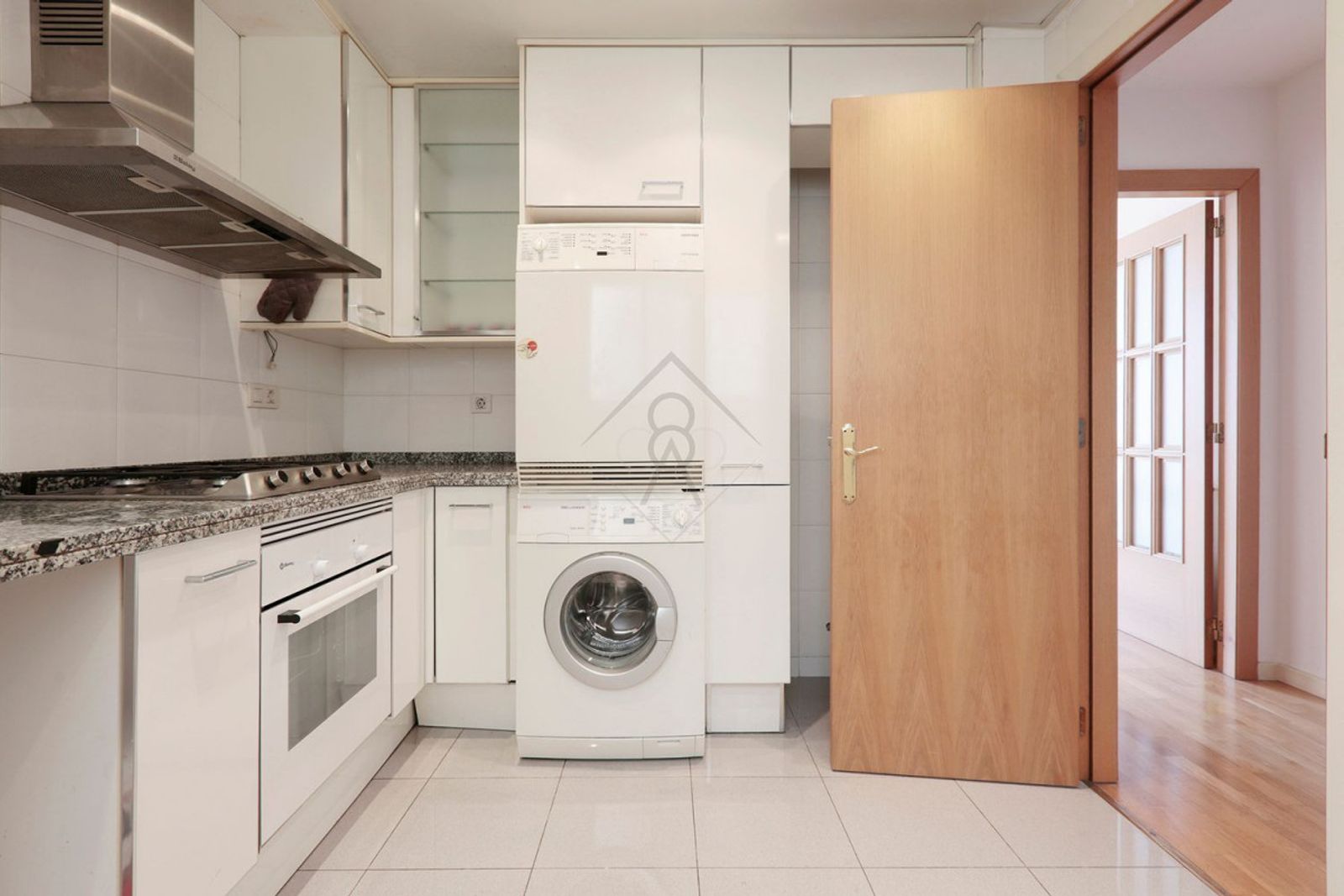 Piso de 2 dormitorios, 2 baños y 110m² en venta en Passeig de Gràcia, Barcelona - foto 10 de 27