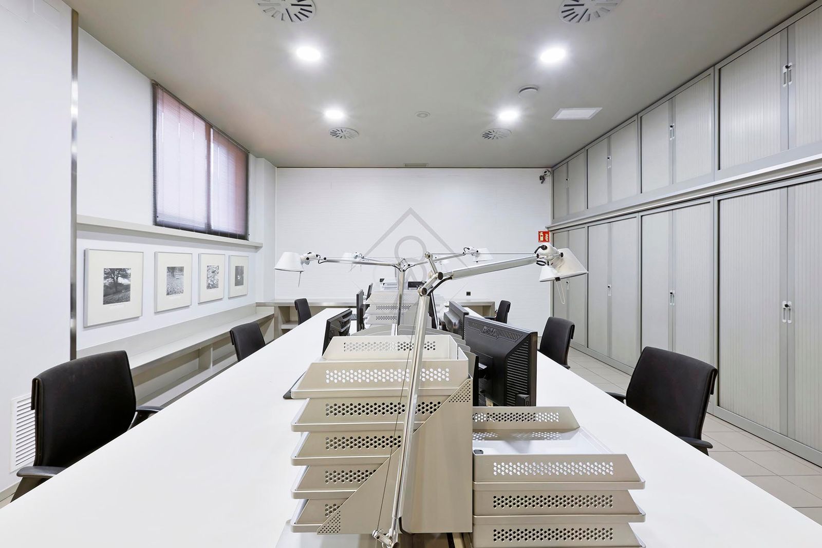 Oficina de 4 dormitorios, 2 baños y 170m² en alquiler en Les Tres Torres, Barcelona - foto 11 de 29