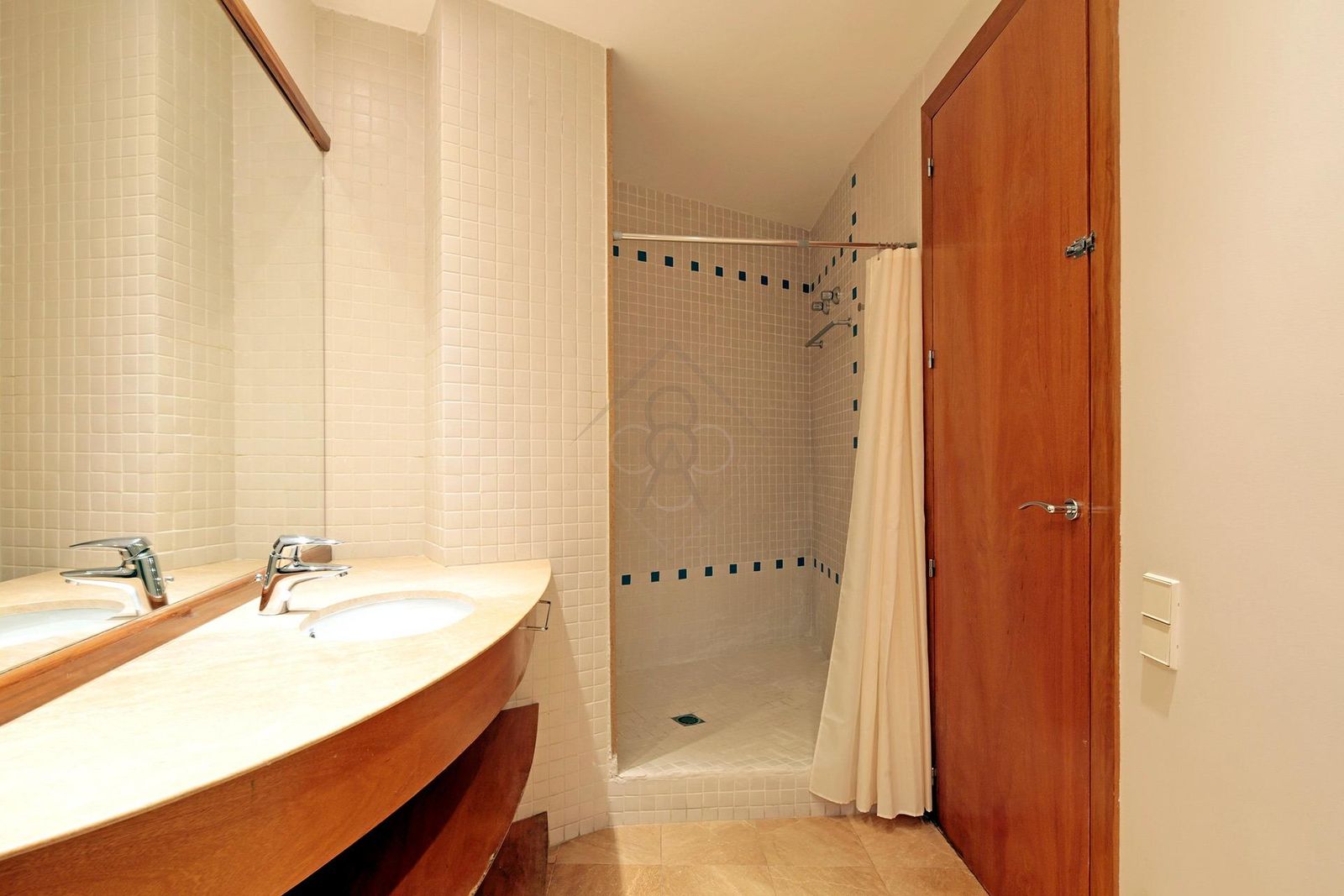 Ático de 4 dormitorios, 3 baños y 234m² en venta en Sarrià - Sant Gervasi, Barcelona - foto 31 de 38