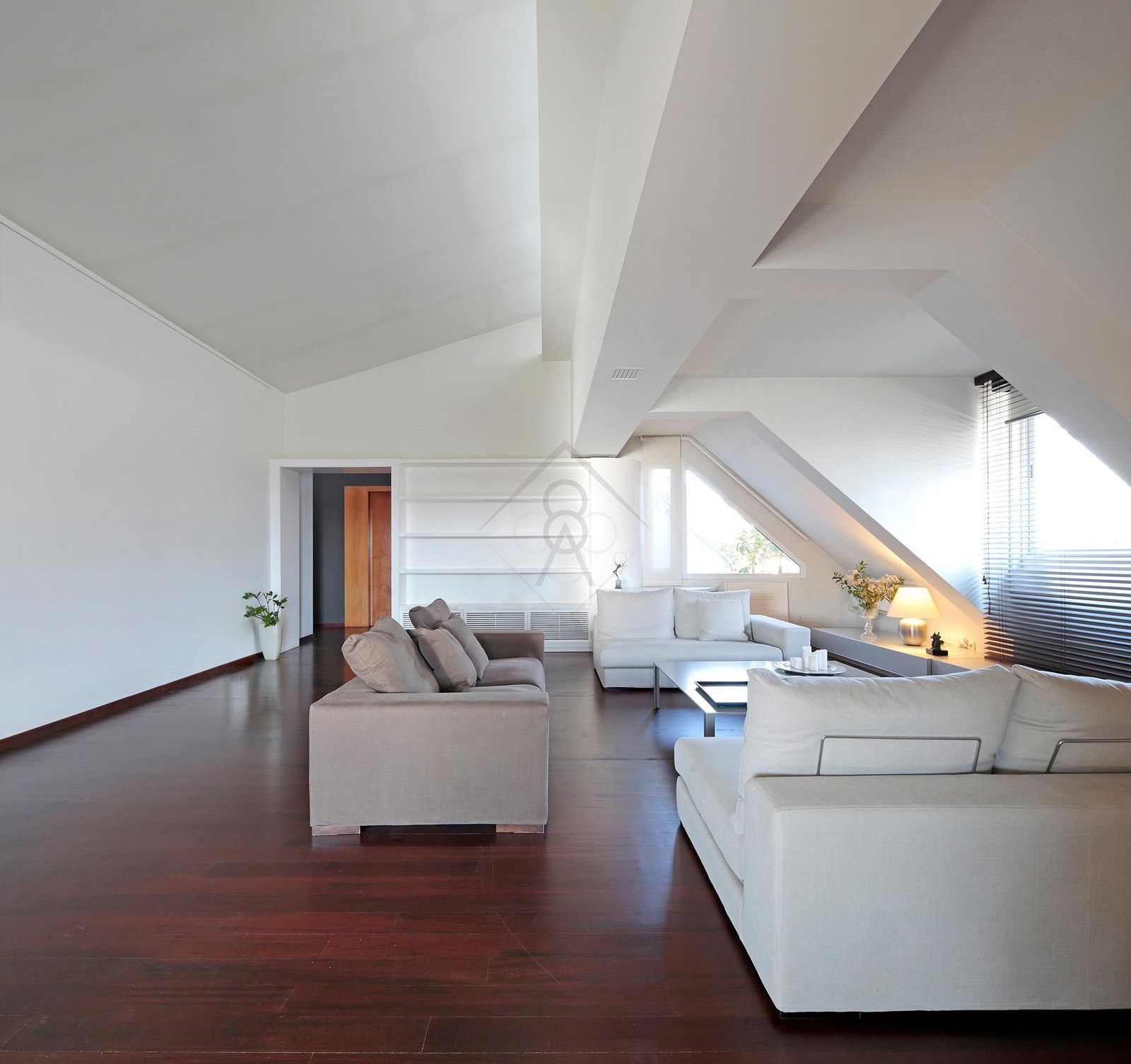 Ático de 4 dormitorios, 3 baños y 234m² en venta en Sarrià - Sant Gervasi, Barcelona - foto 3 de 38