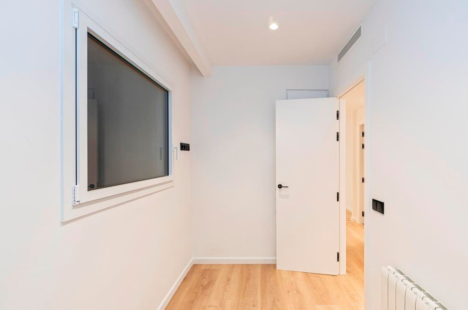 Piso de 4 dormitorios, 2 baños y 152m² en venta en Les Corts, Barcelona - foto 20 de 43
