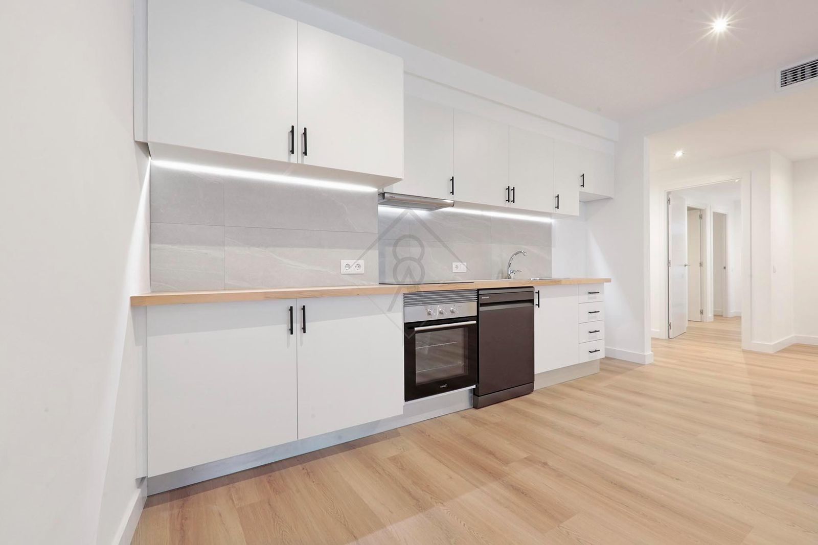 Apartamento de 4 dormitorios, 2 baños y 150m² en venta en Bonanova, Barcelona - foto 14 de 30