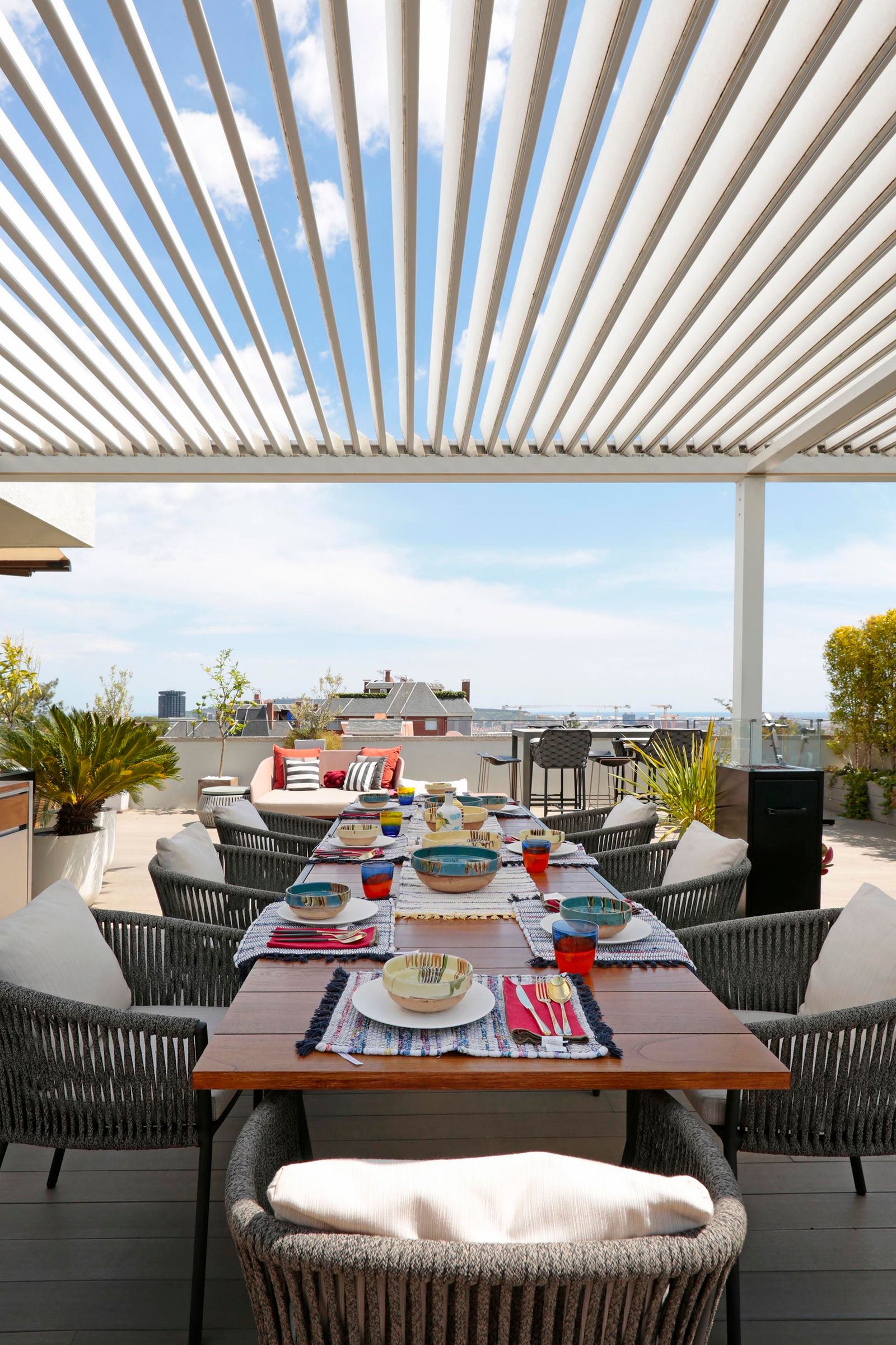 3-bedroom, 4-bathroom 240m² penthouse for sale in Pedralbes, Barcelona - photo 8 of 48