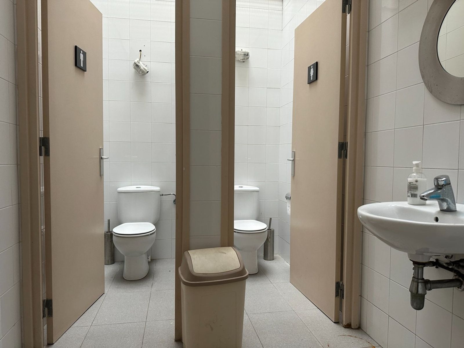 Propiedad de 4 dormitorios, 4 baños y 200m² en alquiler en Eixample, Barcelona - foto 11 de 25