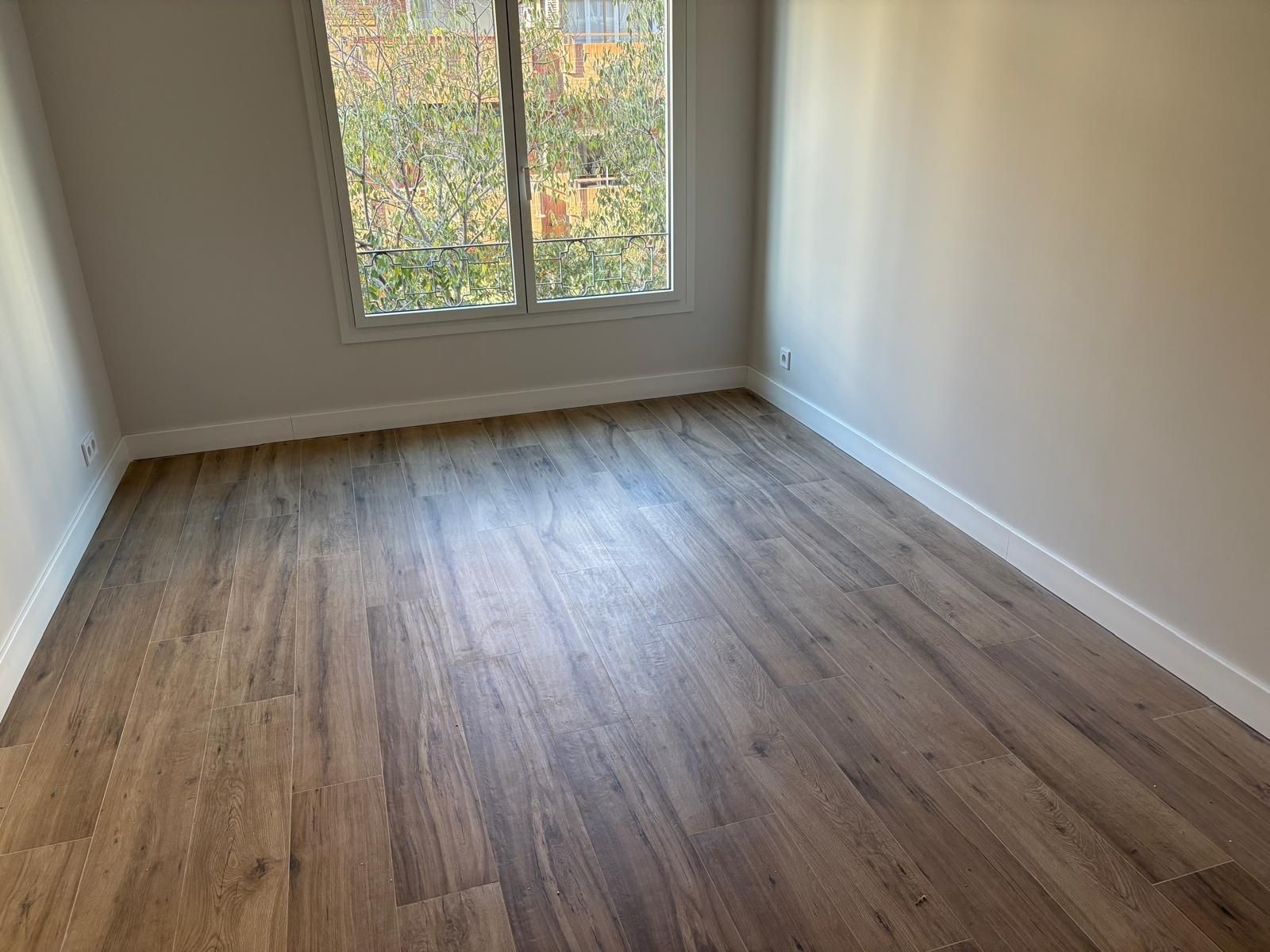 Piso de 4 dormitorios, 2 baños y 140m² en venta en Eixample, Barcelona - foto 6 de 37