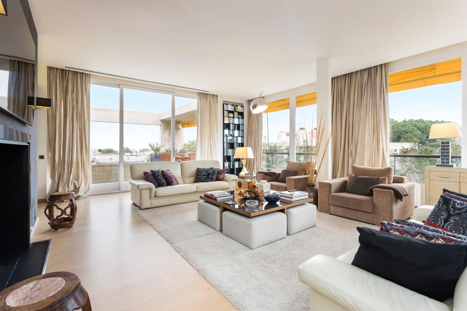 Ático de 4 dormitorios, 4 baños y 350m² en alquiler en Pedralbes, Barcelona - foto 33 de 89