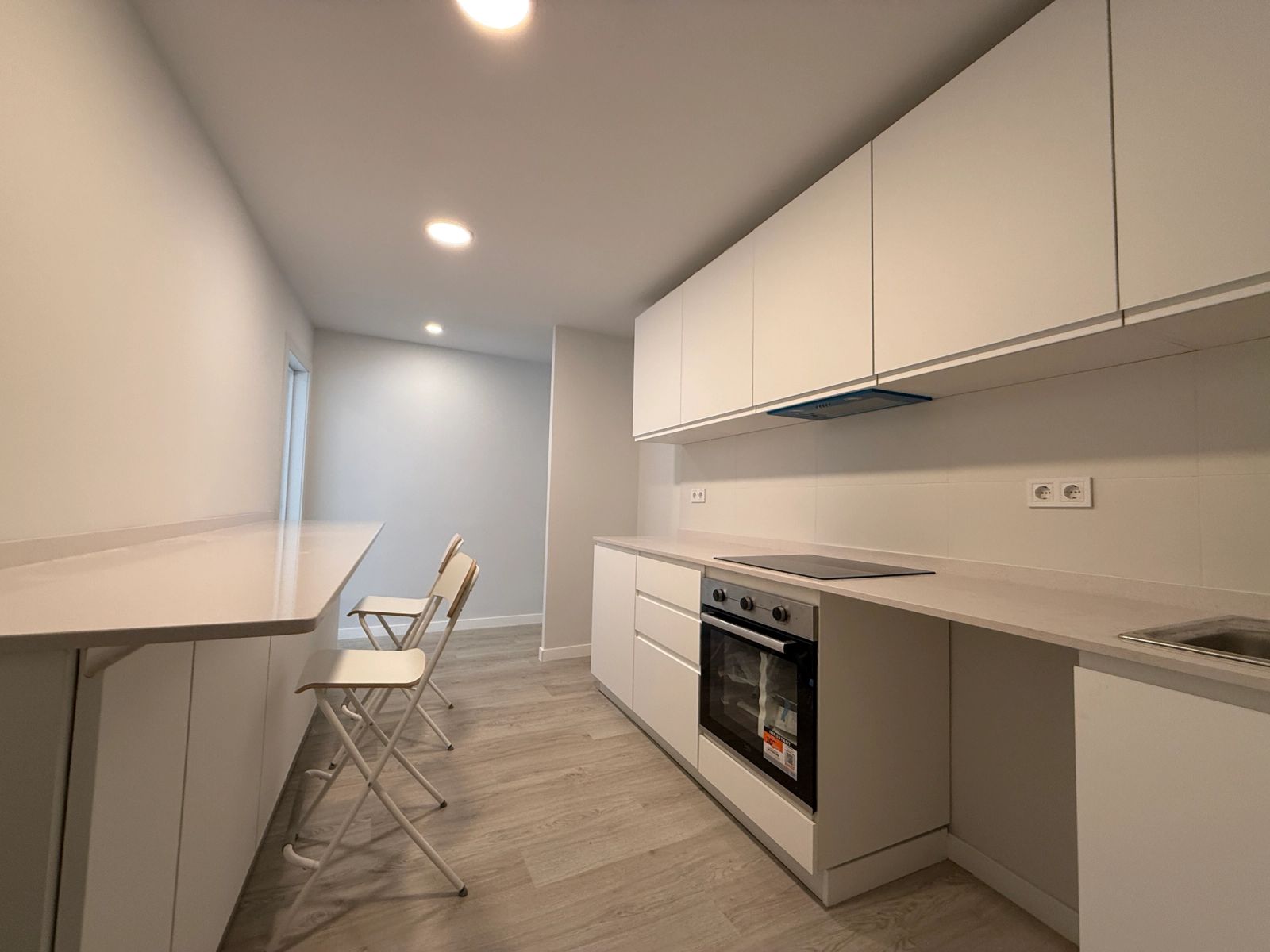 Piso de 4 dormitorios, 2 baños y 114m² en venta en Eixample, Barcelona - foto 2 de 11