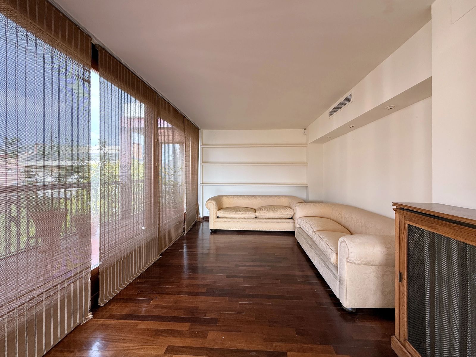 Ático de 7 dormitorios, 5 baños y 347m² en venta en Les Tres Torres, Barcelona - foto 44 de 45