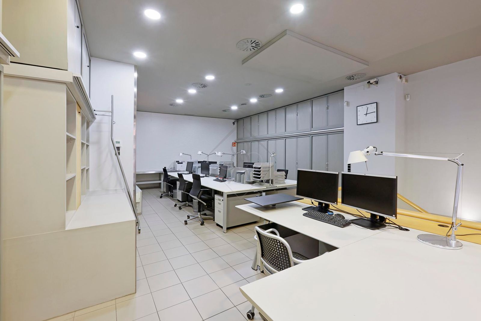 Oficina de 4 dormitorios, 2 baños y 170m² en alquiler en Les Tres Torres, Barcelona - foto 10 de 29