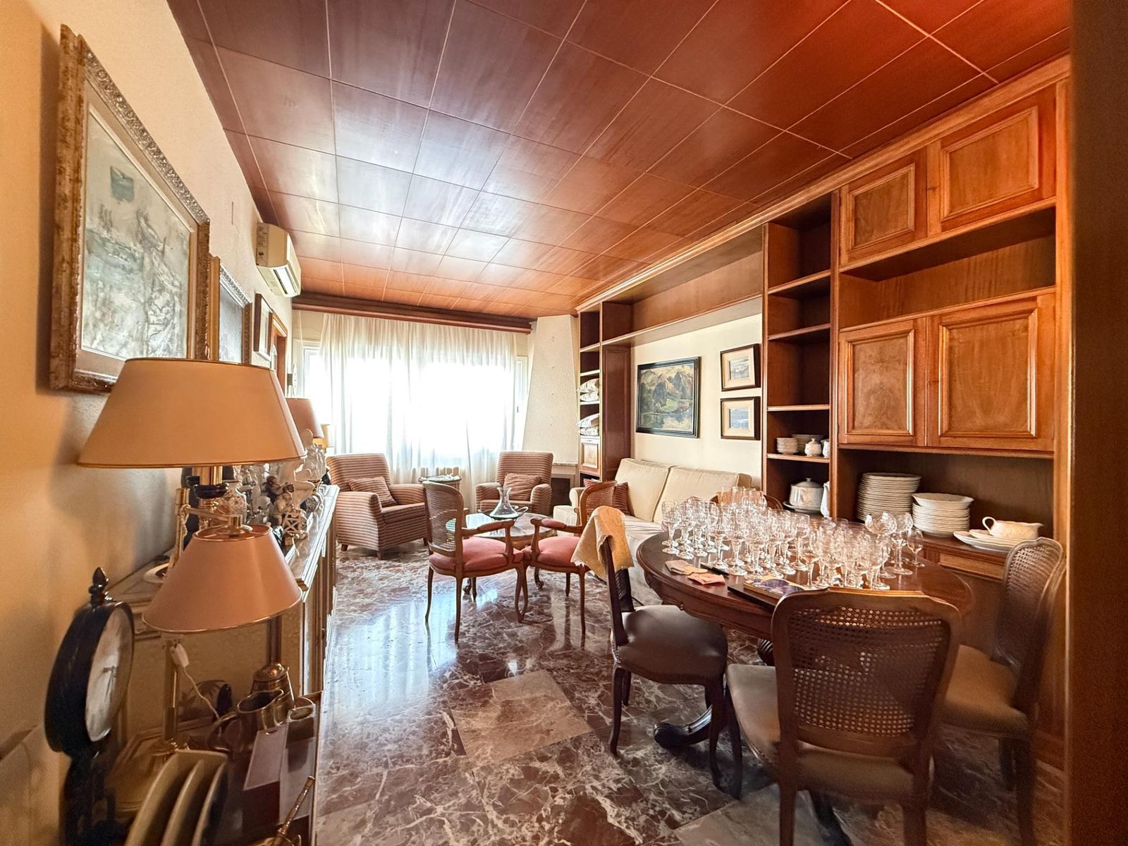 3-bedroom, 2-bathroom 80m² flat for sale in Eixample, Barcelona - photo 1 of 22